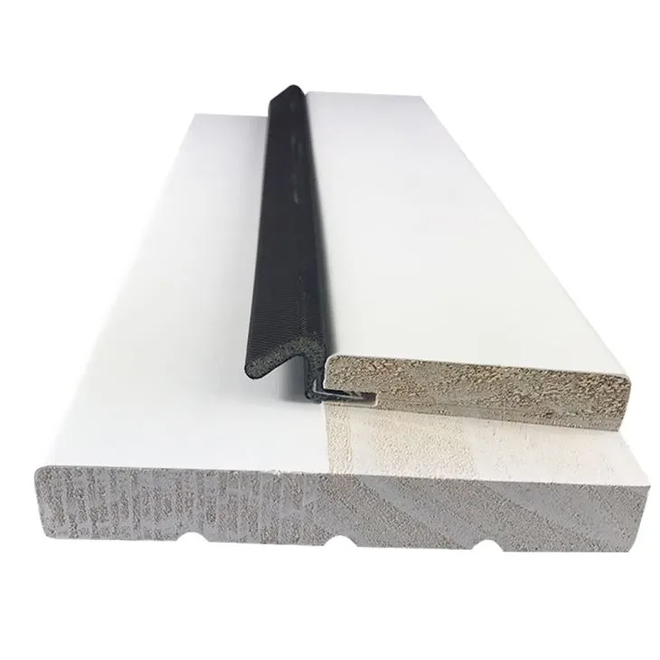 Fa ajtó keret szegély